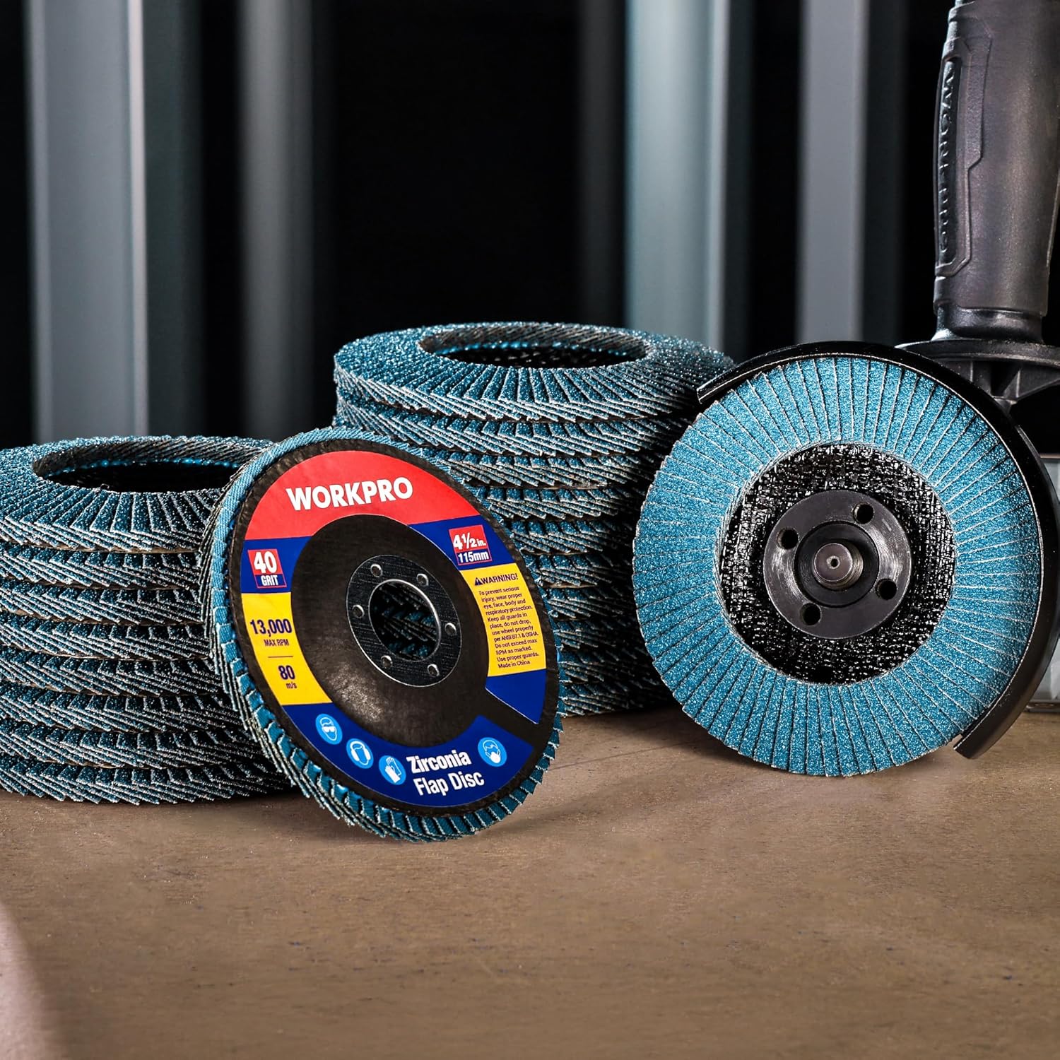 Pack of blue WORKPRO zirconia flap discs, 4-1/2 in size, 40 grit
