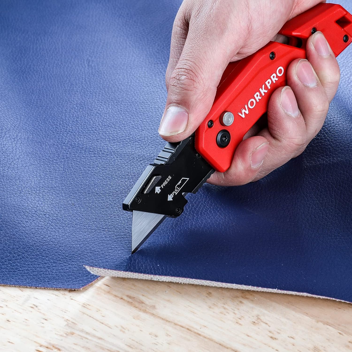 WORKPRO Folding Utility Knife Lightweight Nylon Handle Utility Cutter with 10-piece Extra Blades, Red