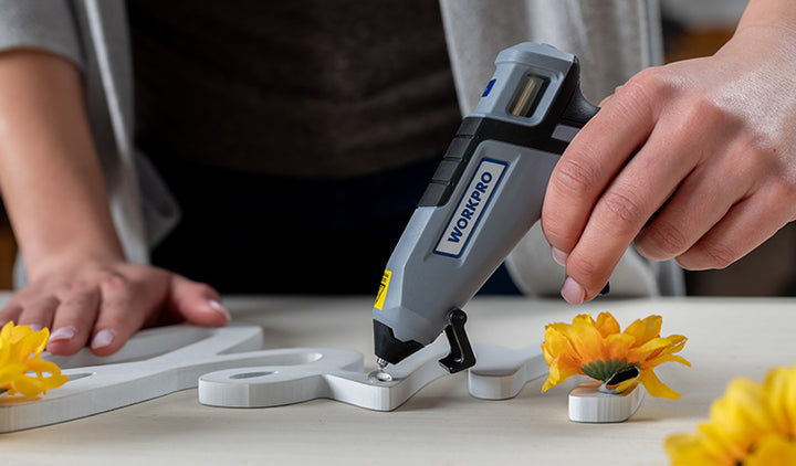 workpro-power tools-cordless mini glue gun